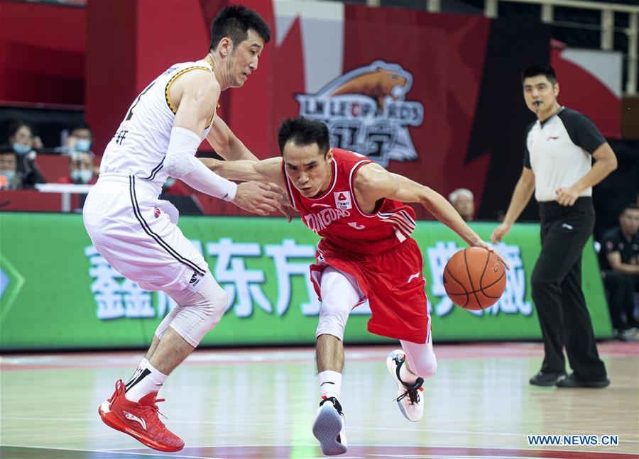 (SP)CHINA-ZHUJI-BASKETBALL-CBA LEAGUE-LIAONING VS QINGDAO (CN)