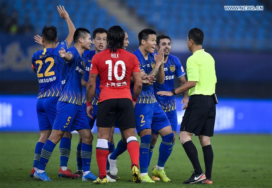 (SP)CHINA-JIANGSU-SUZHOU-FOOTBALL-CSL-JIANGSU SUNING VS SHANGHAI SIPG (CN)