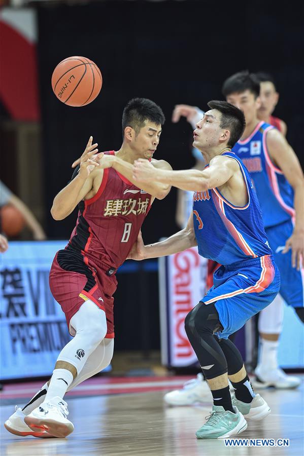 (SP)CHINA-ZHUJI-BASKETBALL-CBA LEAGUE-BEIJING DUCKS VS SICHUAN(CN)