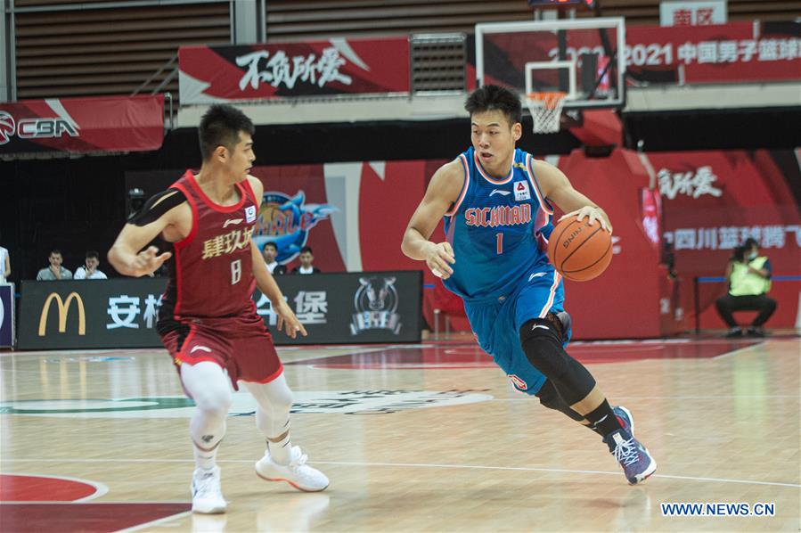 (SP)CHINA-ZHUJI-BASKETBALL-CBA LEAGUE-BEIJING DUCKS VS SICHUAN(CN)