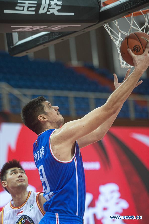 (SP)CHINA-ZHUJI-BASKETBALL-CBA LEAGUE-TIANJIN VS JILIN(CN)