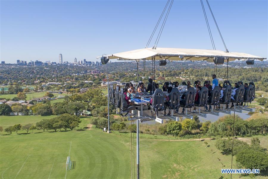 SOUTH AFRICA-JOHANNESBURG-SKY RESTAURANT