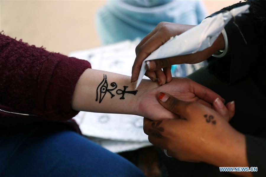 EGYPT-ASWAN-NUBIAN HENNA TATTOOS