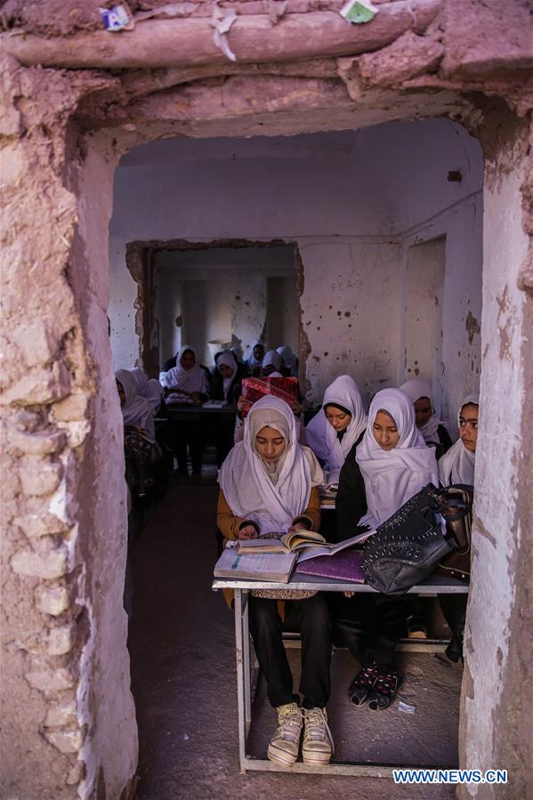 AFGHANISTAN-HERAT-GIRLS-EDUCATION