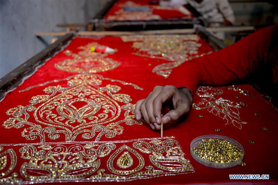 BANGLADESH-DHAKA-SAREE
