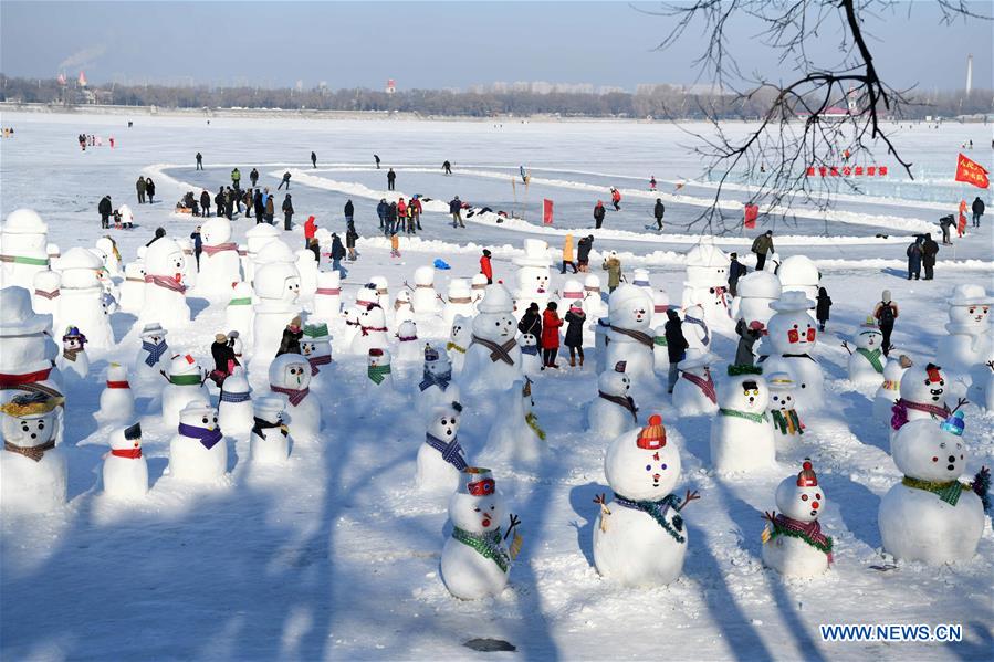 CHINA-HARBIN-SNOWMAN (CN)