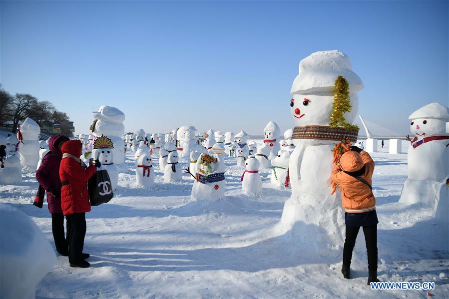 CHINA-HARBIN-SNOWMAN (CN)