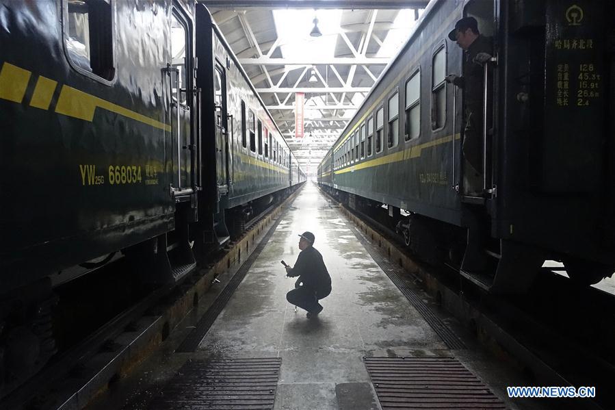 CHINA-HEILONGJIANG-ORDINARY TRAIN (CN)