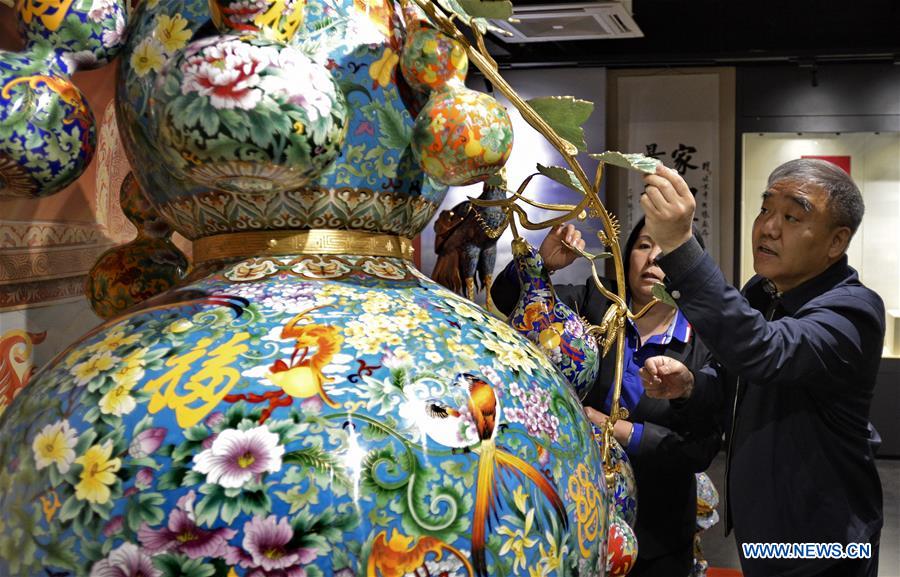 (MASTEROFCRAFTS)CHINA-BEIJING-CLOISONNE (CN)