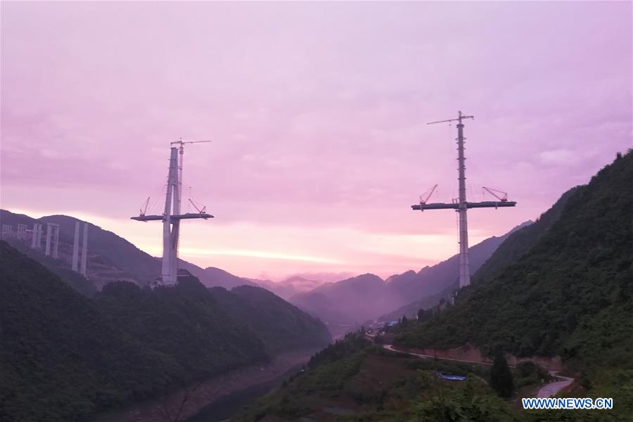 CHINA-GUIZHOU-XIANGJIANG BRIDGE-CONSTRUCTION (CN)