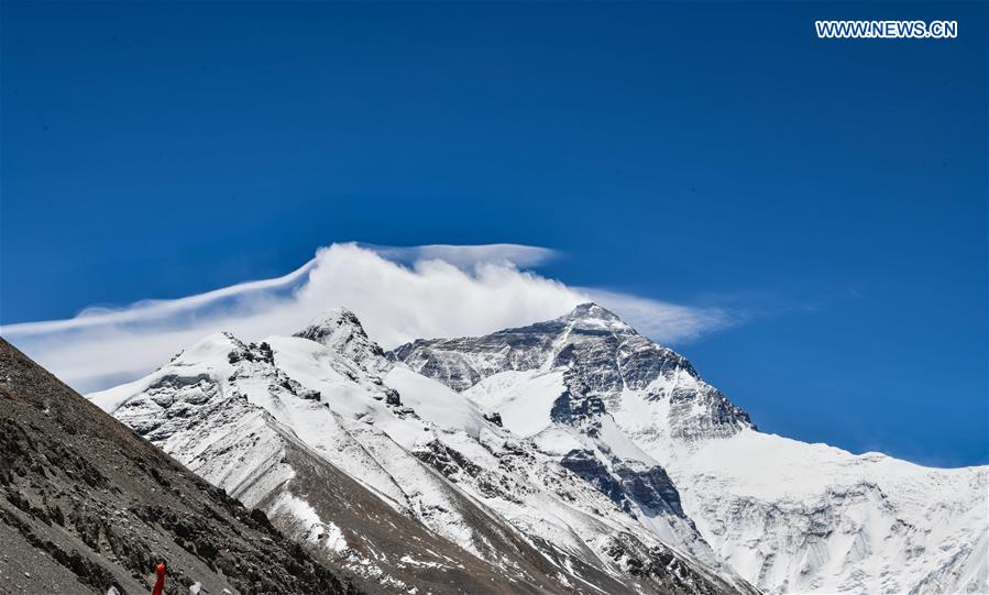 (InTibet)CHINA-TIBET-MOUNT QOMOLANGMA-VIEWS (CN)