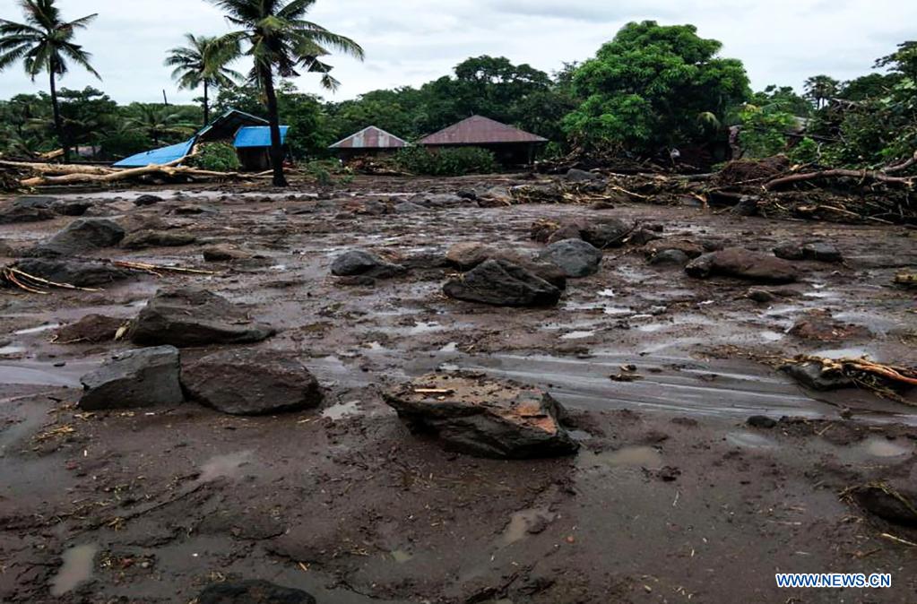 Death Toll Rises To 55 As Floods, Landslides Hit Central Indonesia ...