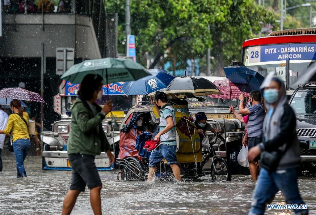 Heavy rainfall hits Manila, the Philippines Xinhua English.news.cn