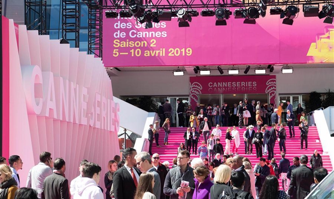 Chinese exhibitors attend 2019 Cannes International Series Festival