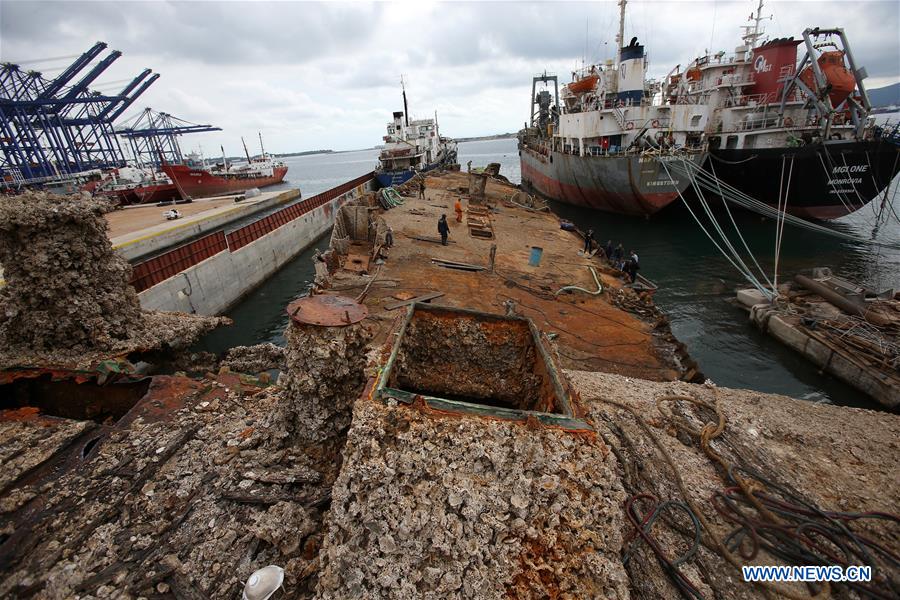 GREECE-SHIPWRECK-RECOVERY