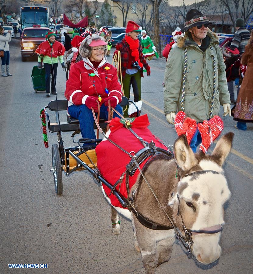 Feature Christmas parade in New Mexico ghost town Xinhua English