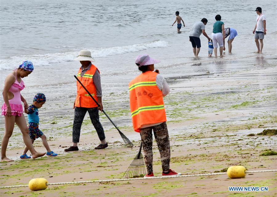 CHINA-QINGDAO-ALGAE-CLEAN (CN)