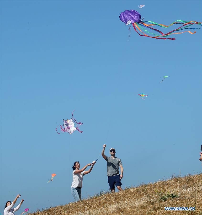 U.S.-CALIFORNIA-BERKELEY-KITE FESTIVAL