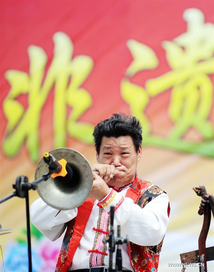 The exhibition was held to mark China's 11th Culture Heritage Day. 