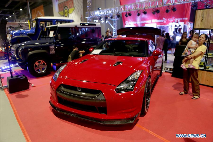 PHILIPPINES-PASAY CITY-MANILA AUTO SALON AND SPORT TRUCK SHOW