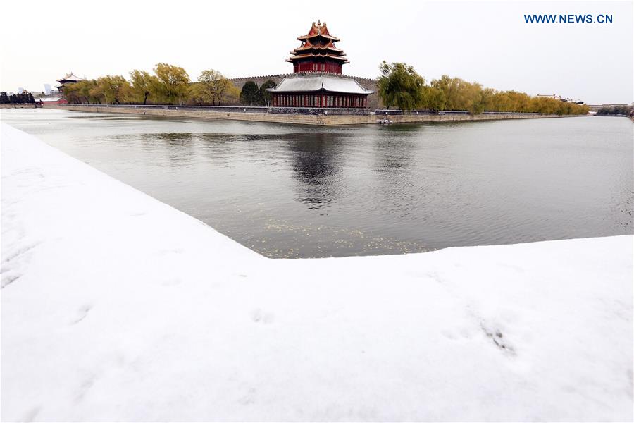 CHINA-BEIJING-FIRST SNOW (CN)