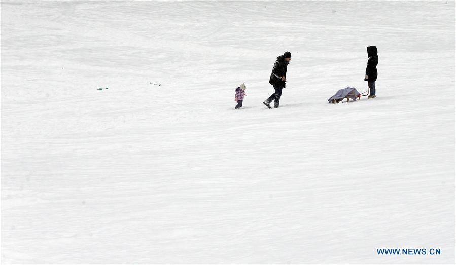 SERBIA-BELGRADE-WEATHER-SNOW