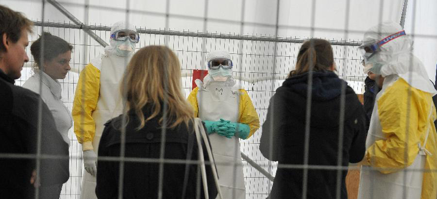 Volunteers receive training on fighting Ebola in Belgium