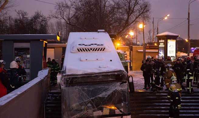 5 killed after Moscow bus drives into underpass