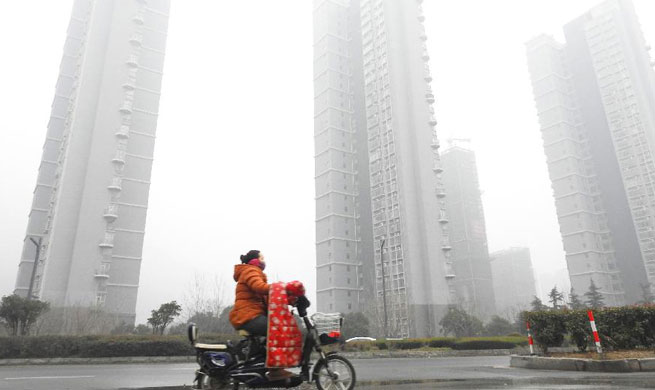 North, east China continue yellow alert for heavy fog