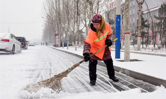 Some parts of Beijing, Tianjin and Hebei embrace snowfall