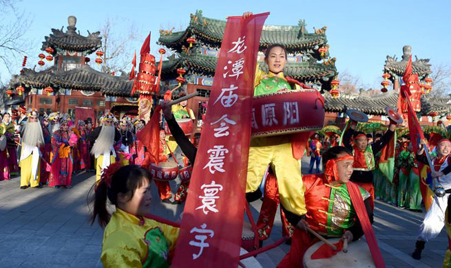Temple fair held in Beijing to embrace Chinese Lunar New Year