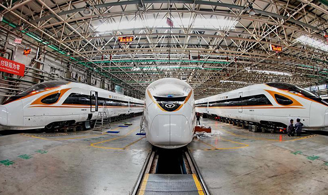China's railway equipment manufacturing company gives priority to technological innovation