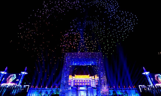 Light show held in China's Shaanxi