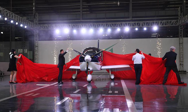 China's first airplane developed by private firm completes production