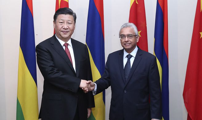Xi meets Mauritian PM on bilateral ties
