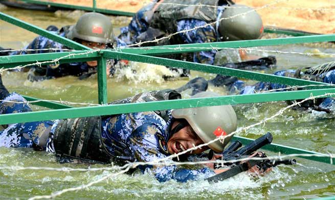 "Seaborne Assault" survival trail event started in east China's Quanzhou