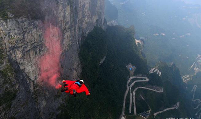 Wingsuit flying competition held in Zhangjiajie, C China's Hunan