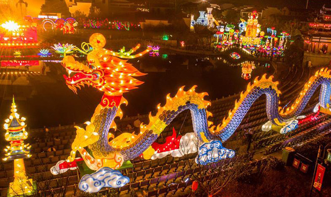 New Year lantern fair held in east China's Anhui