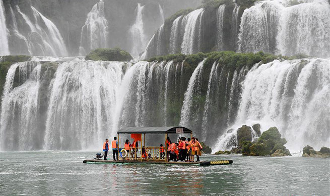 In pics: Detian Waterfalls in south China's Guangxi