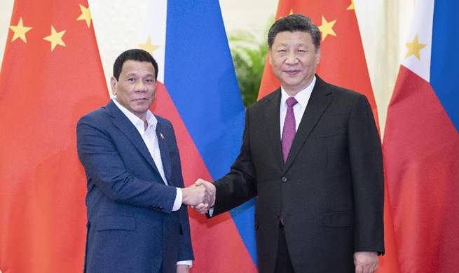 Xi meets Philippine president