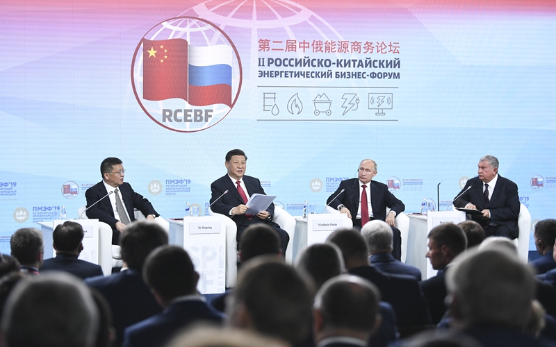 China, Russia vow to further energy cooperation