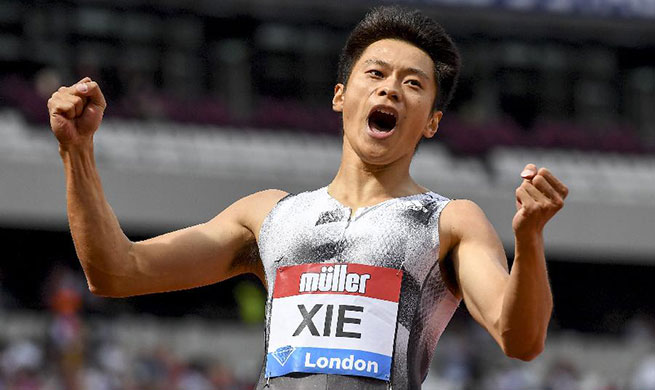 China's Xie Zhenye breaks Asian men's 200m record in London, Xie Wenjun wins 110m hurdles title