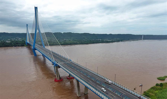 Nanxi Xianyuan Yangtze River Bridge opens to public traffic in China's Sichuan