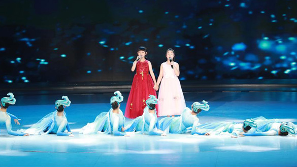 Highlights of grand gala in celebration of 20th anniv. of Macao's return to motherland