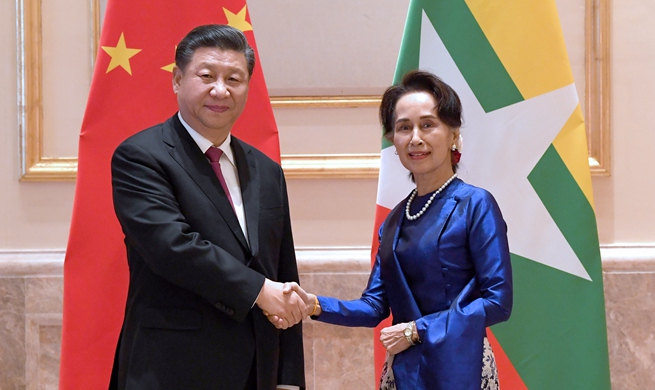 Xi meets Myanmar State Counsellor Aung San Suu Kyi