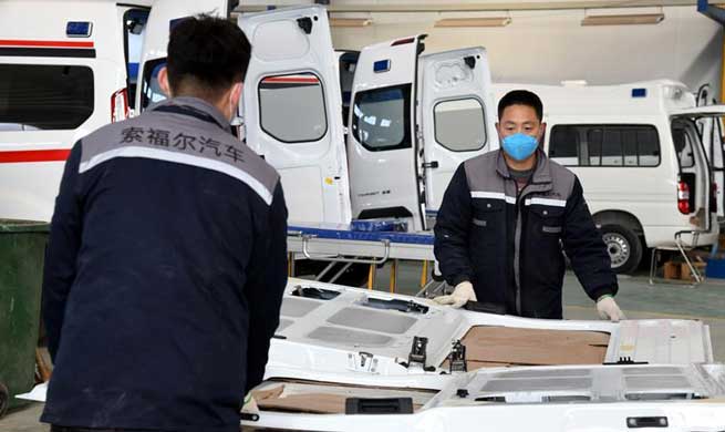 Workers back to work early to ensure ambulances supply in Qingdao