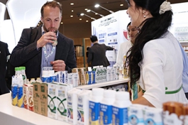 China's Yili wins innovation award at World Dairy Summit