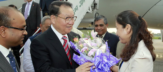 Senior Chinese leader arrives in Bangladesh for official visit