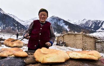 Daily life in Akyaz Valley, NW China's Xinjiang
