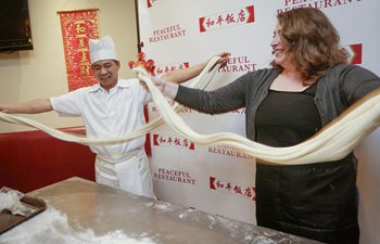 Spring Festival: Chinese cuisines workshop in Canada attracts locals